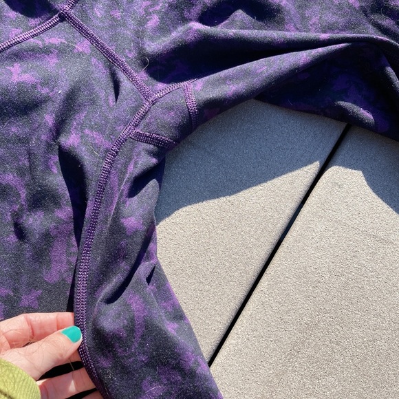 Lululemon leggings, purple and black, size 4 - Picture 6 of 12